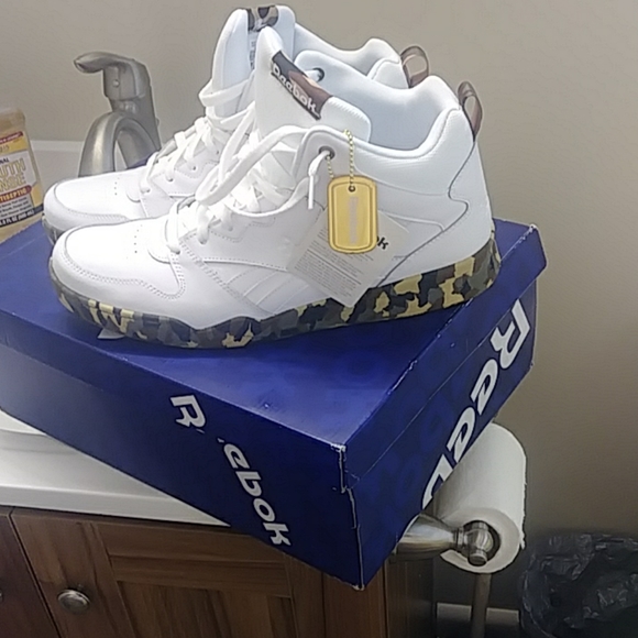 Reebok Other - 12.5 Reebok Classics hightop